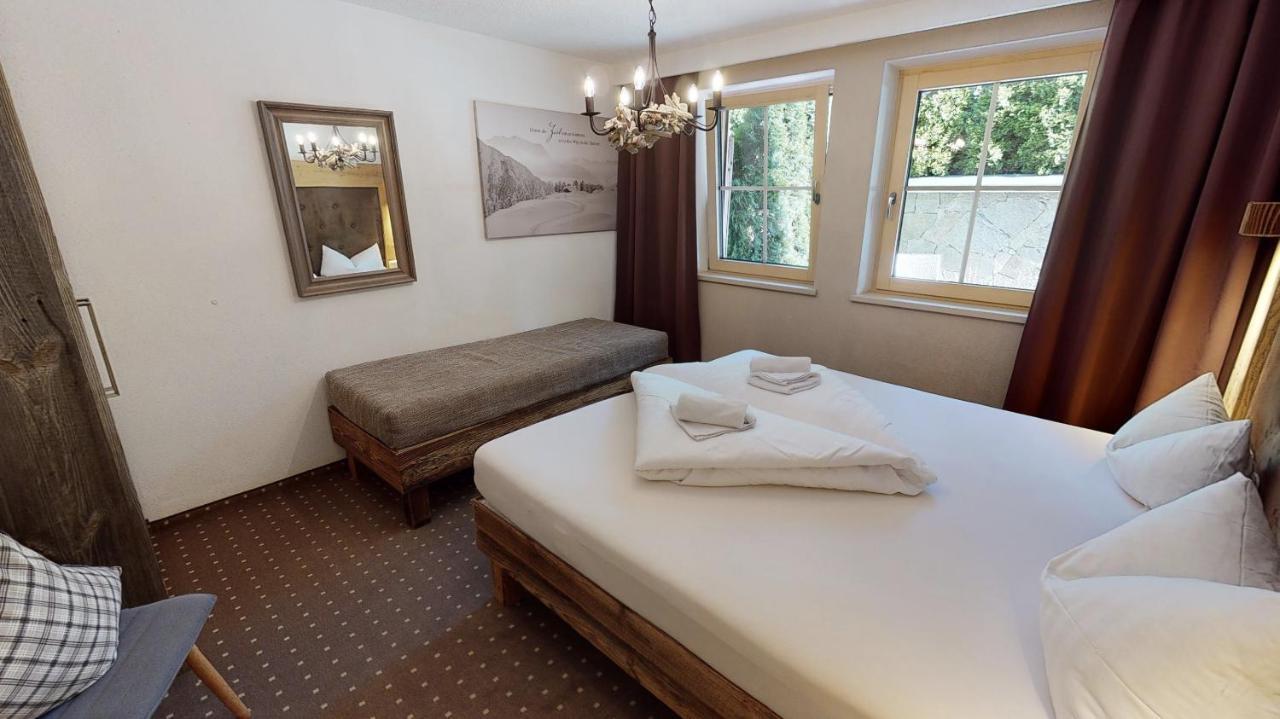 Appartements "Da Zillertaler Und Die Geigerin" Mayrhofen Exteriör bild